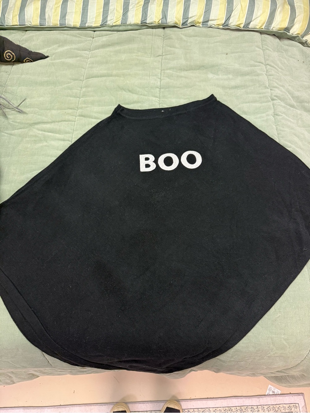 Women’s Top it Off Halloween-Boo Poncho